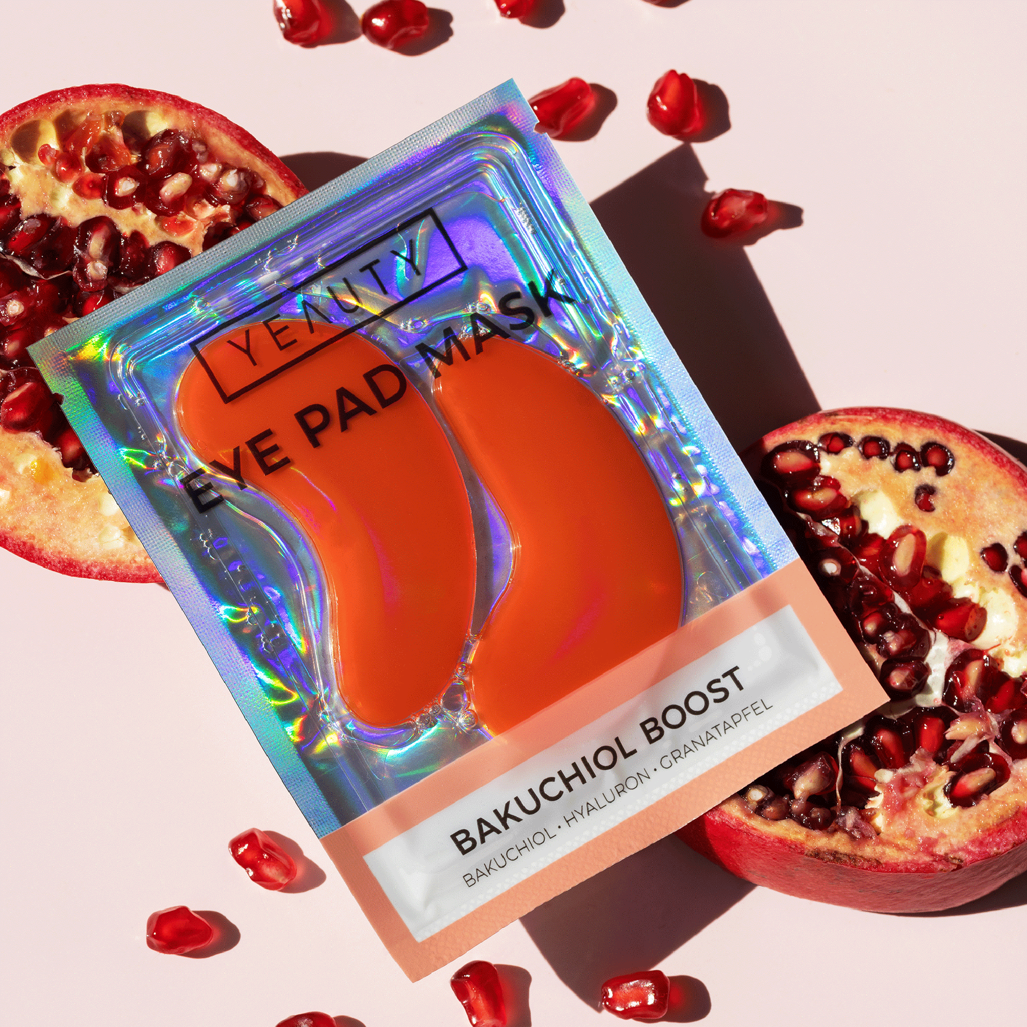 YEAUTY Eye Pad Mask Bakuchiol Boost auf Granatapfel Hälften