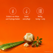 Inhaltsstoffe von Cantu Grow Strong Strengthening Treatment - 173g und Schrift und Icons auf orangefarbenem Grund